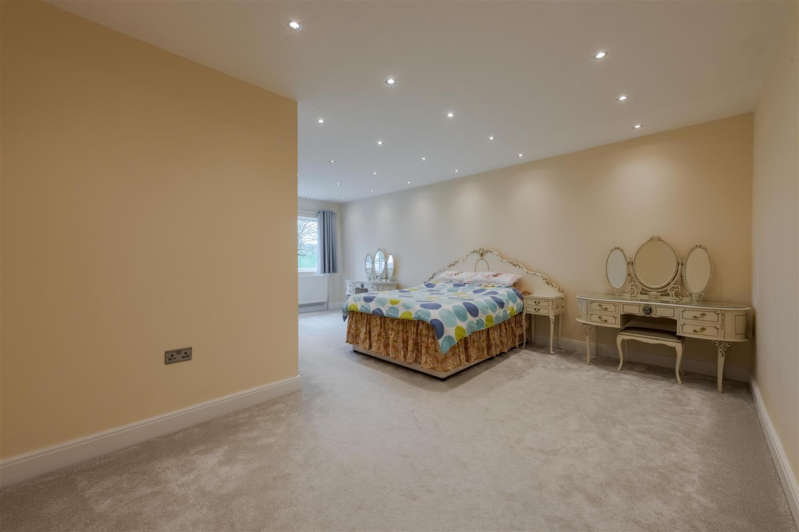 Sandy Lane, Kidderminster